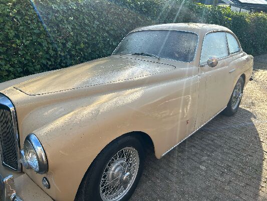 ITALIAANSE SCHOONHEID  MET ENGELSE TECHNIEK